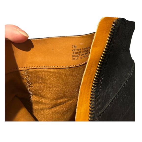 Kork-Ease Black Natalya Leather Wedge Ankle Bootie with Stacked Heel - Women’s 7 - Picture 4 of 6